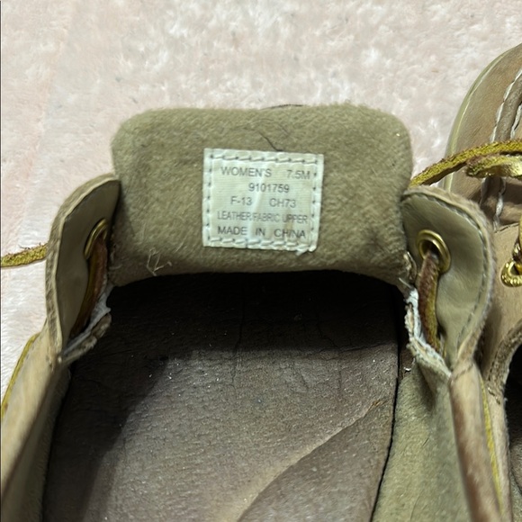 Sperry Women's Tan Boat Shoes - Picture 2 of 6